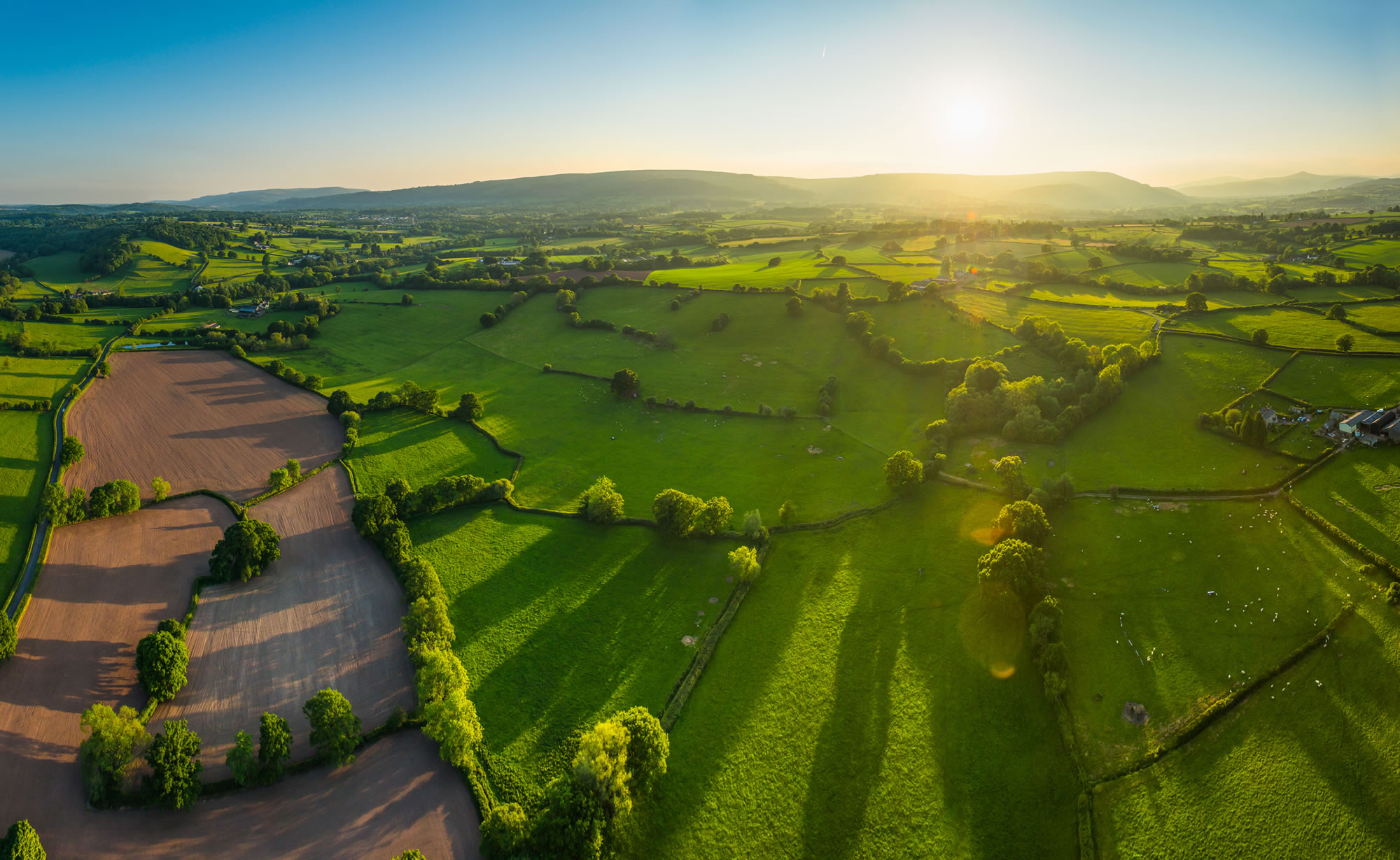 Visit the Rolling Hills of the Cotswolds